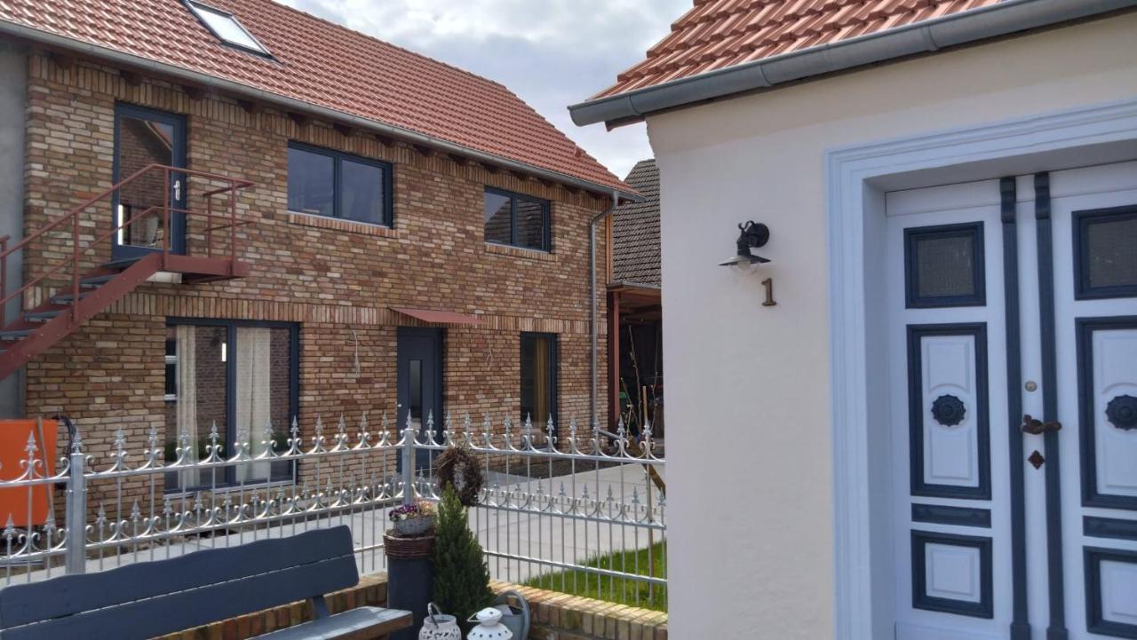 Moderne Barrierefreie Wohnung Auf Dem Land Bei Neuruppin Lichtenberg  Kültér fotó